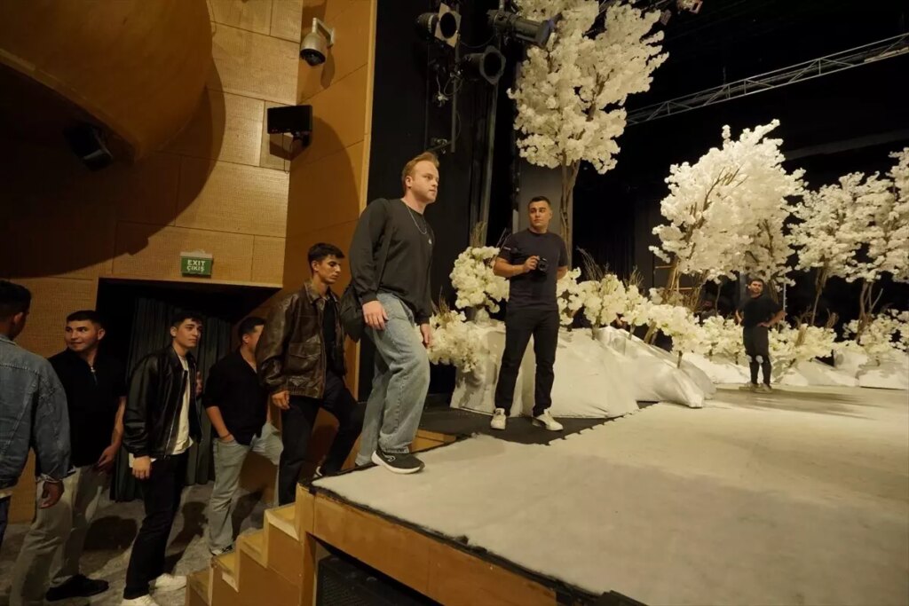 dt mutfak projesi izmirde sanatseverleri agirladi 4LbylPFa.jpg