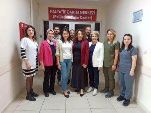 dunya palyatif bakim gununde anlamli ziyaret yfUhDuF9.jpg
