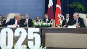 ertugrul ozkok dun o gurur tablosunu seyrederken bir turkiye vatandasi olarak icinizden sunlar gecmedi mi OdxD1PlC.jpg