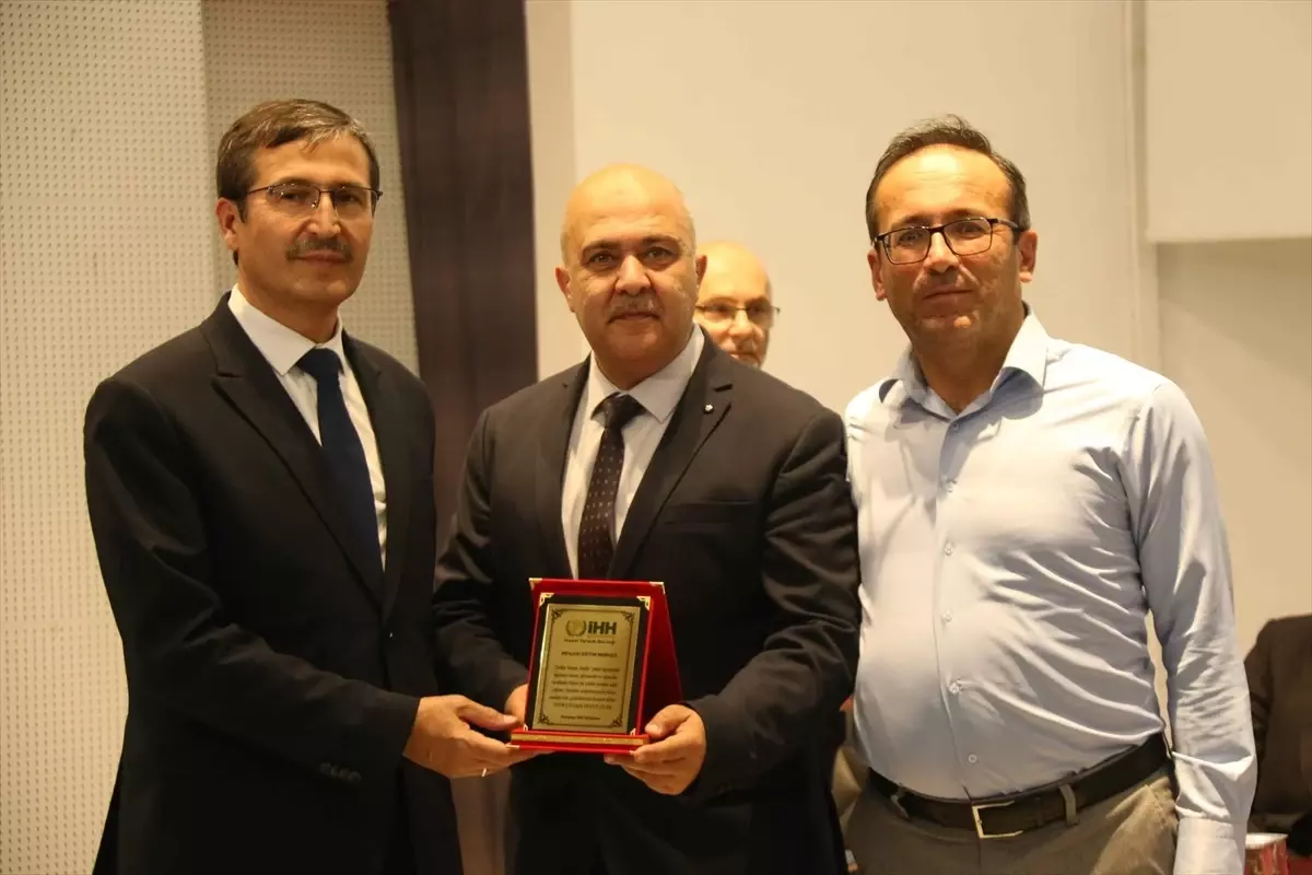 kutahyada iyilikte yarisan siniflar projesi toplantisi M8eIHODt.jpg