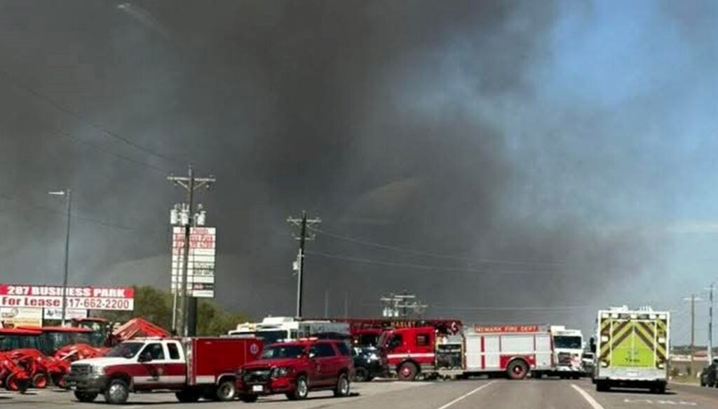 ucak karavan parkina dustu en az 2 olu 9tRAP9K5.jpg