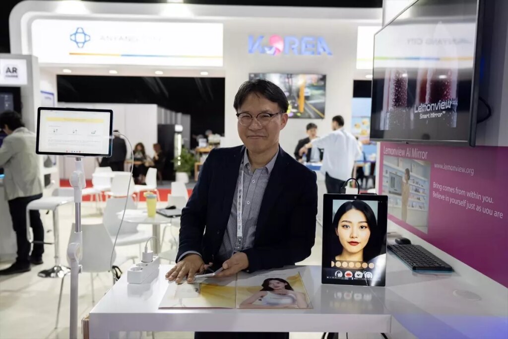 yapay zeka destekli akilli ayna cilt analizi yapiyor Cix4hwME.jpg