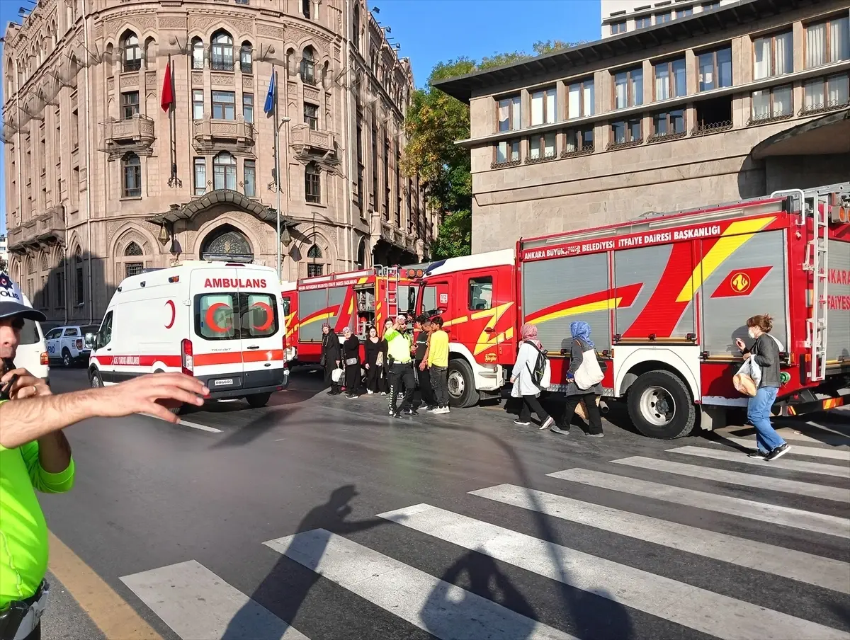 asbude gaz sizintisi 6 kisi etkilendi Tvn4XMi1.jpg