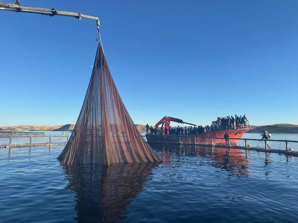 bakan yumakli 2024te 2 milyar dolar ihracat beklentisi bnIKWED5.jpg