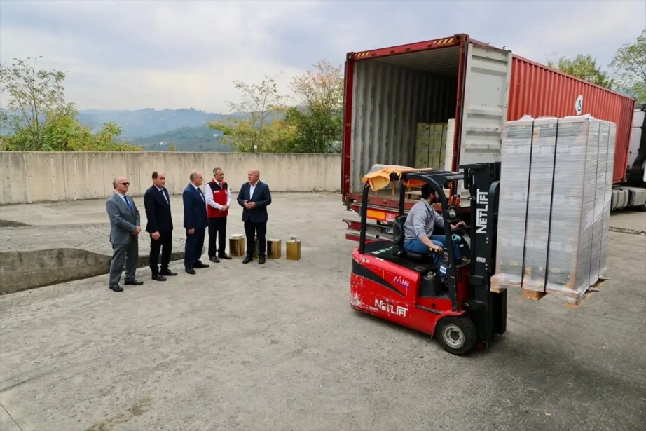 ordudan ingiltereye 8 ton bal ihracati CdHMywWv.jpg