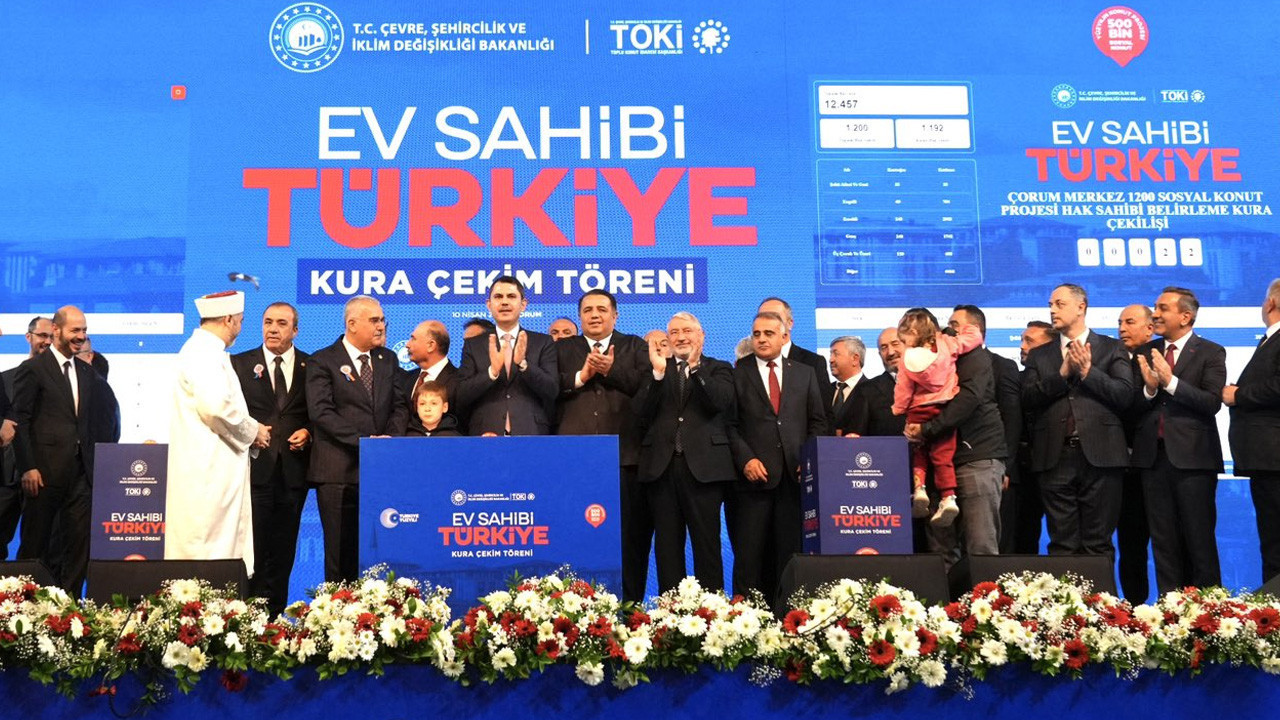 Bakan Kurum Çorum’da Konut Projesi Kura Töreninde Açıklamalarda Bulundu: Eleştirilerimize Sahada Cevap Verdik